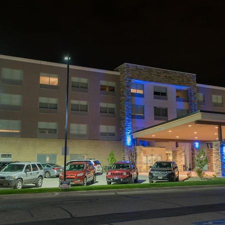 Holiday Inn Express&Suites - Louisville N - Jeffersonville, an IHG Hotel Extérieur photo
