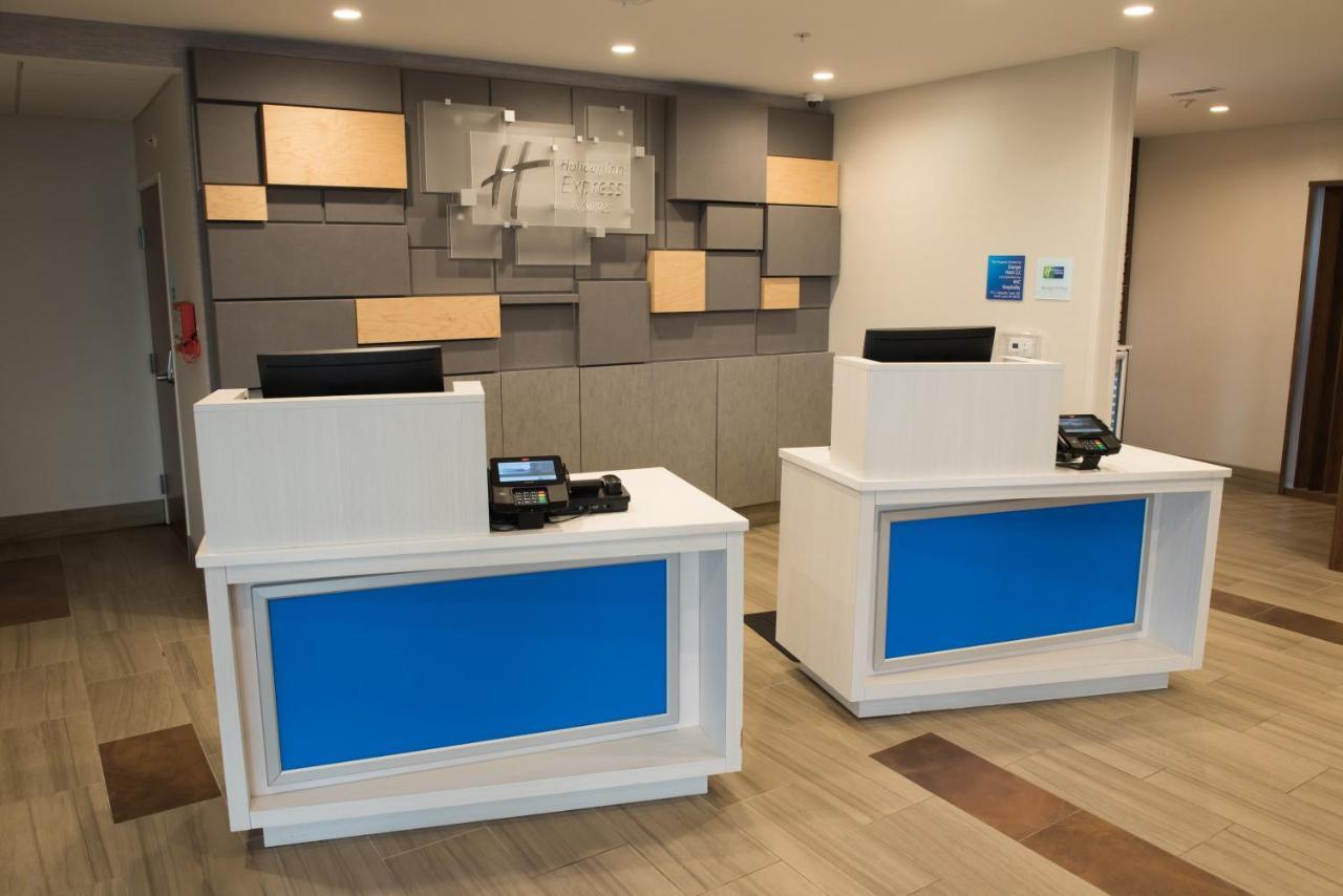 Holiday Inn Express&Suites - Louisville N - Jeffersonville, an IHG Hotel Extérieur photo