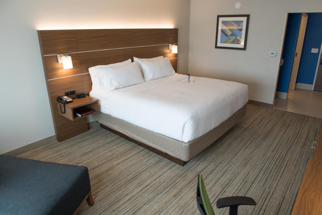 Holiday Inn Express&Suites - Louisville N - Jeffersonville, an IHG Hotel Extérieur photo