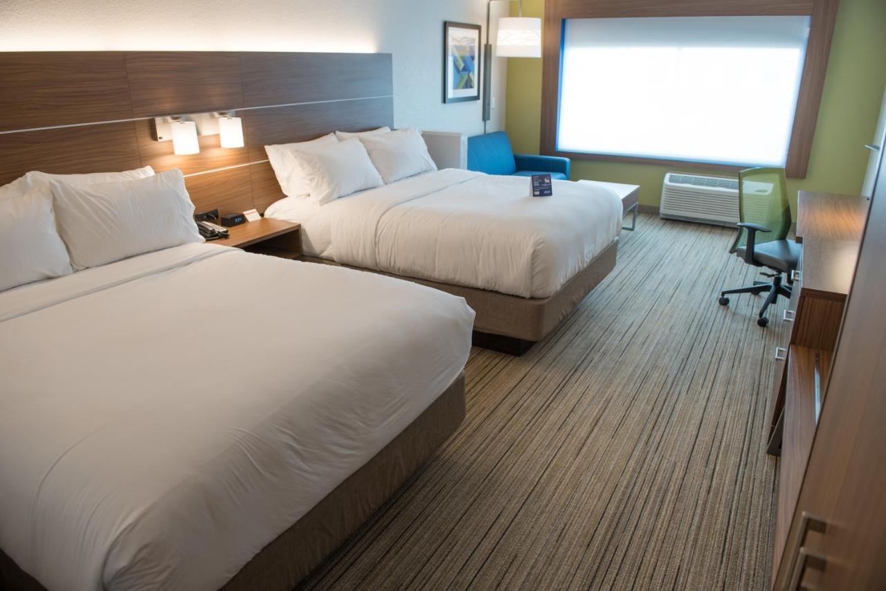 Holiday Inn Express&Suites - Louisville N - Jeffersonville, an IHG Hotel Extérieur photo